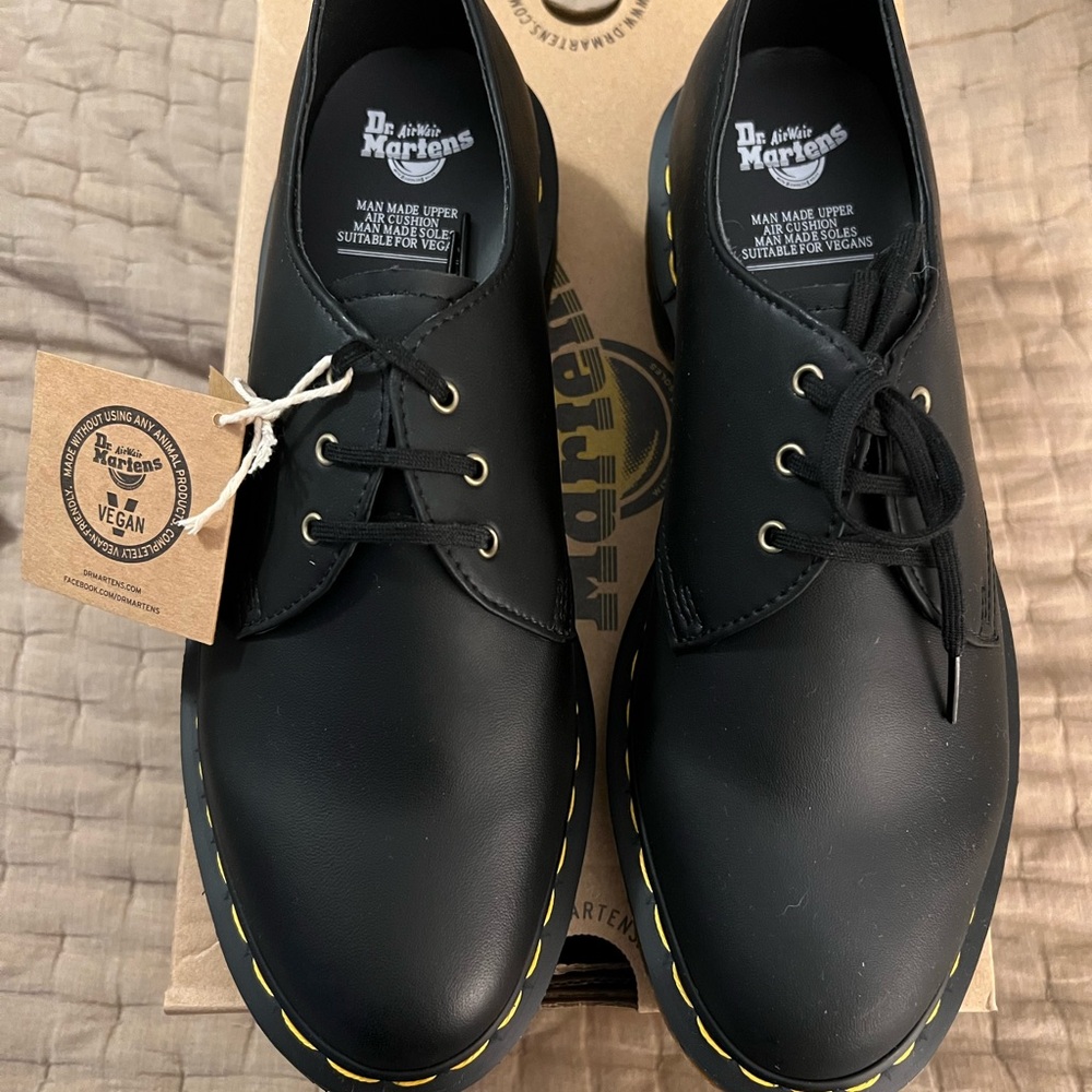 Vegan Doc Marten 1461 New in Box with Extra Insoles EU 43 Men's 10/Women's 12